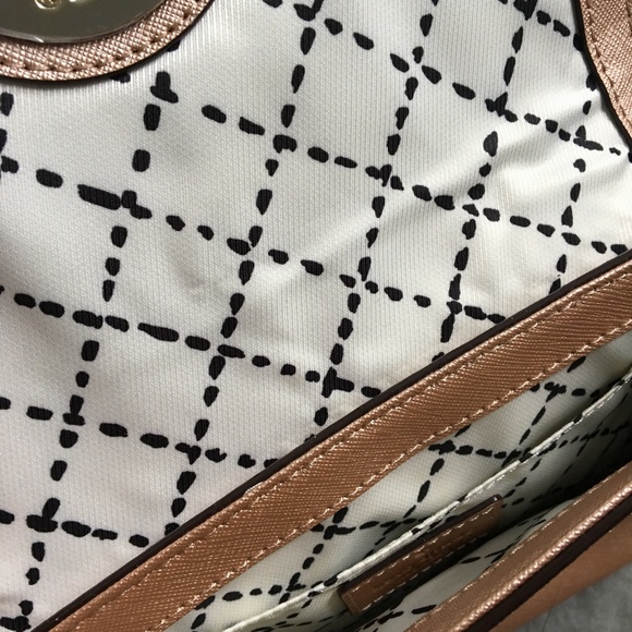 Kate Spade Rose Gold Mini Crossbody (never used) - Picture 4 of 4